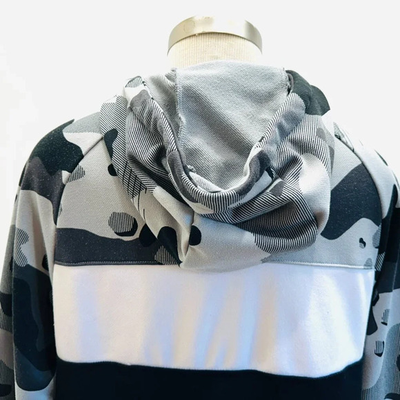 NIKE Men Long Sleeve Pullover Hoodie Multi-Colored Hoodie Sweat Shirt Sz Medium - Picture 8 of 13